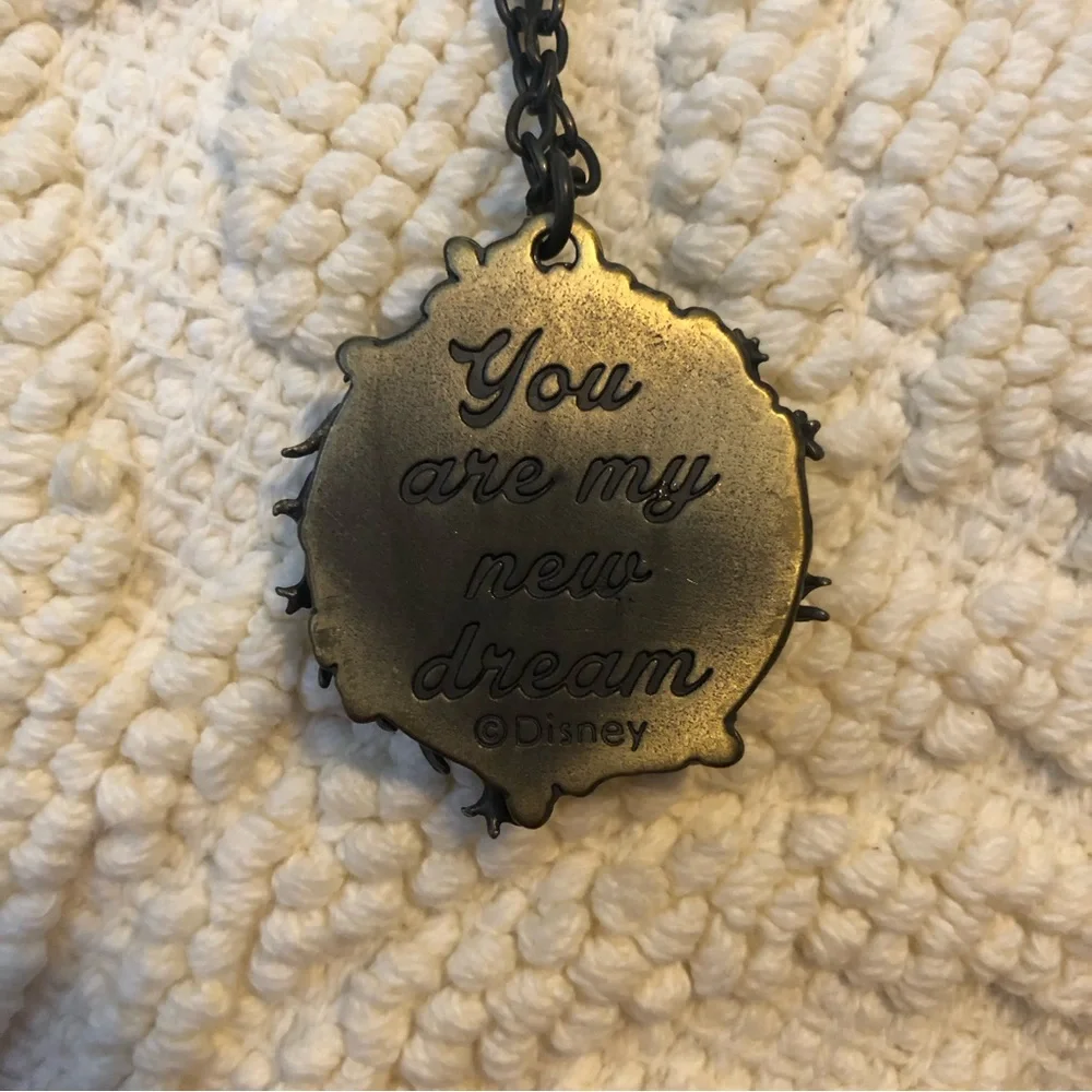 Tangled I See the Light Pendant - Picture 3 of 3